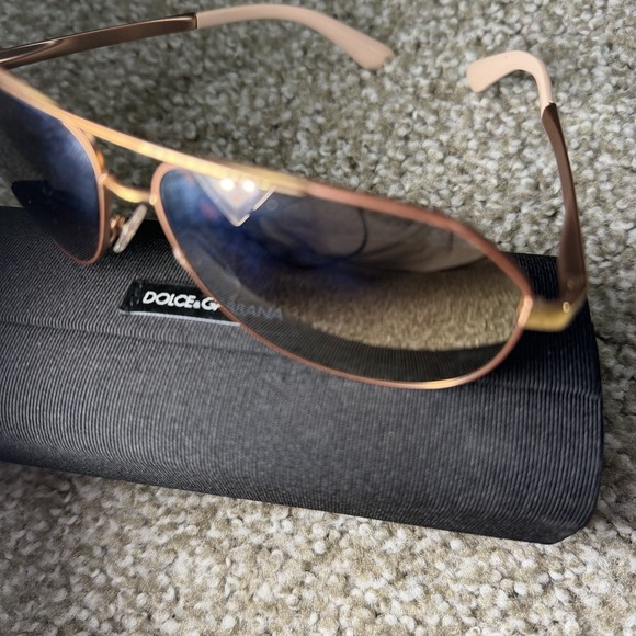 Dolce And Gabban Vintage Aviator Sunglasses Used With Velour Case - Picture 3 of 13